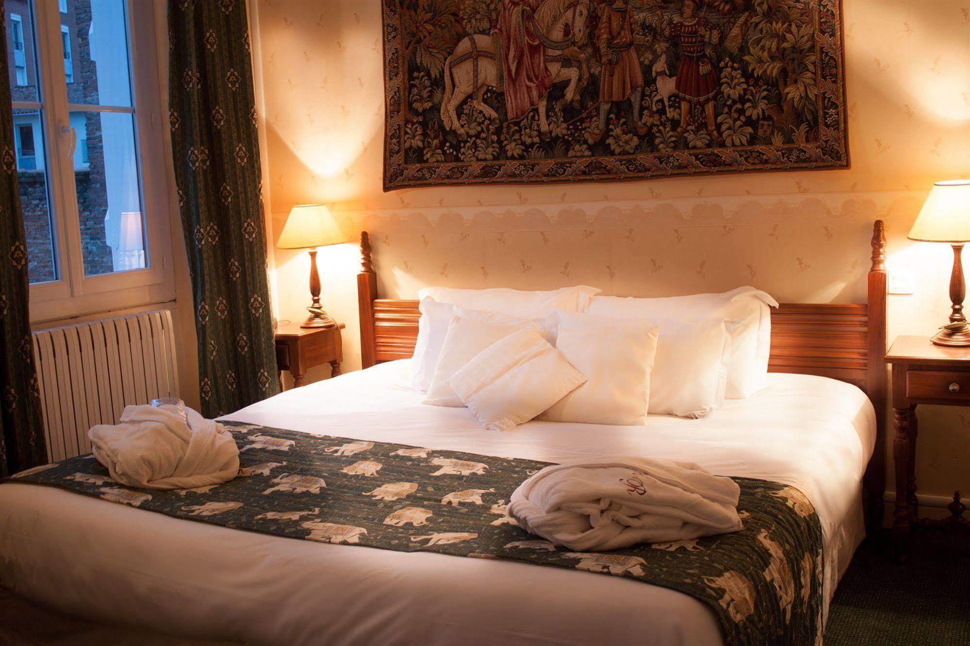 Hotel Riquet Тулуза Экстерьер фото