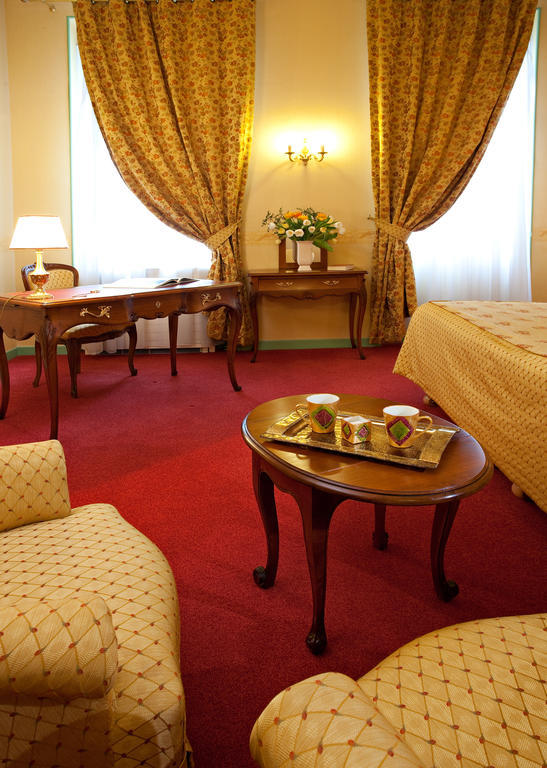 Hotel Riquet Тулуза Экстерьер фото